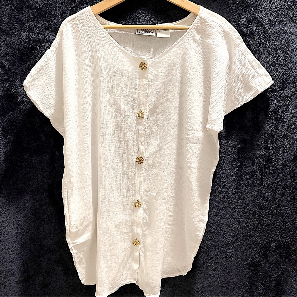 Short sleeves white long tees